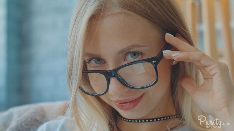 Алиса, 18